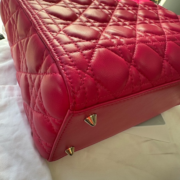 Ladydior medium pink lambskin with gold hardware - Picture 6 of 15